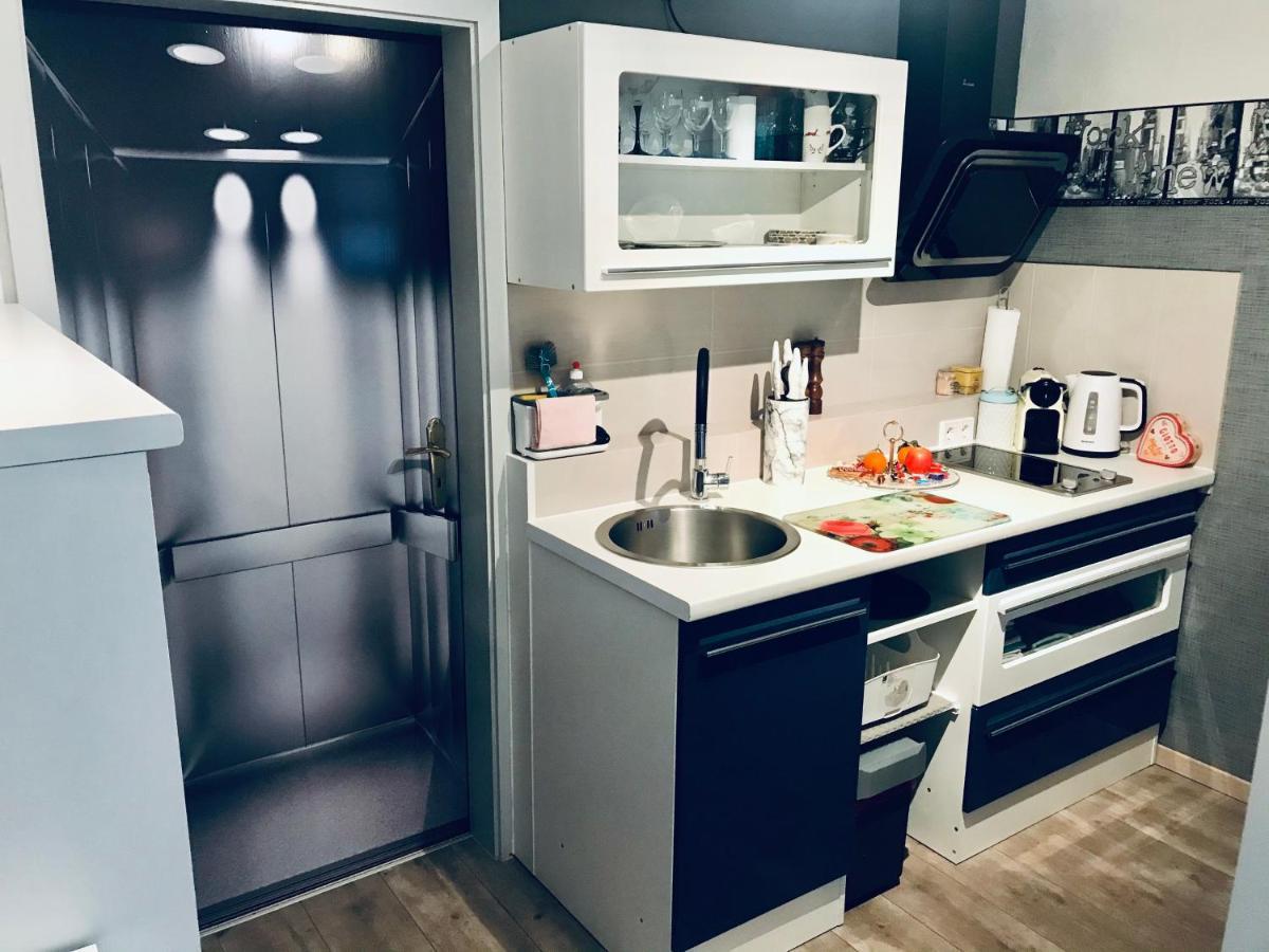 Wohnung Mit Charme, Netflix 라인슈테텐 외부 사진